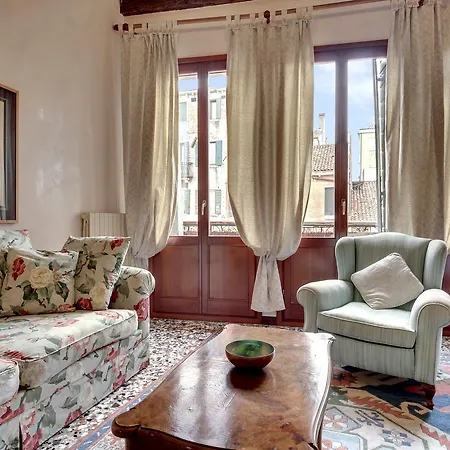 Apartment Biennale Apt Balcony Venice
