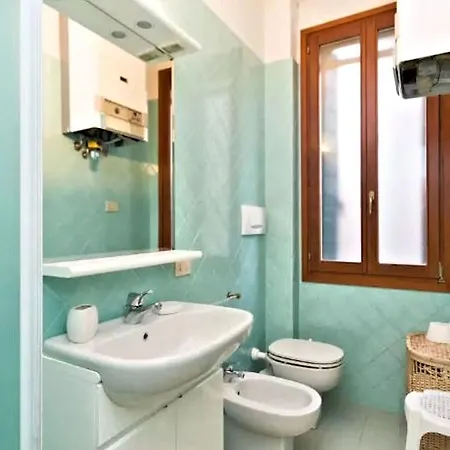 Апартаменты Biennale Apt Balcony Венеция