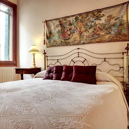 Biennale Apt Balcony Апартаменты